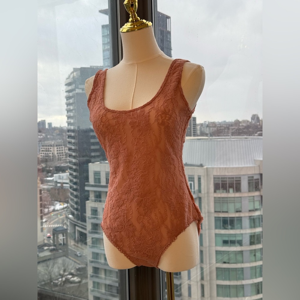🆕 ZIMMERMANN 🧿 NWT Lace Scoop Neck Bodysuit, Blush - Sz 2 US 6 / 8 - Picture 10 of 13